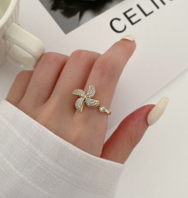 Copper Rotating Ring Micro Inlaid Fashion Lady Ring Index Finger Ring