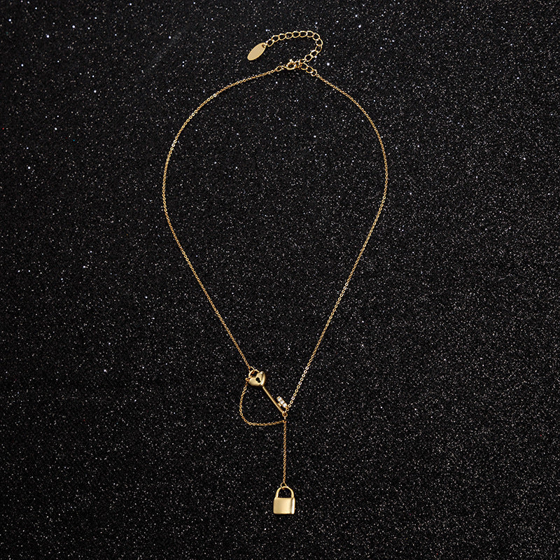 Small Lock Pendant Necklace Clavicle Chain Female Dongdaemun Cold Wind Jewelry