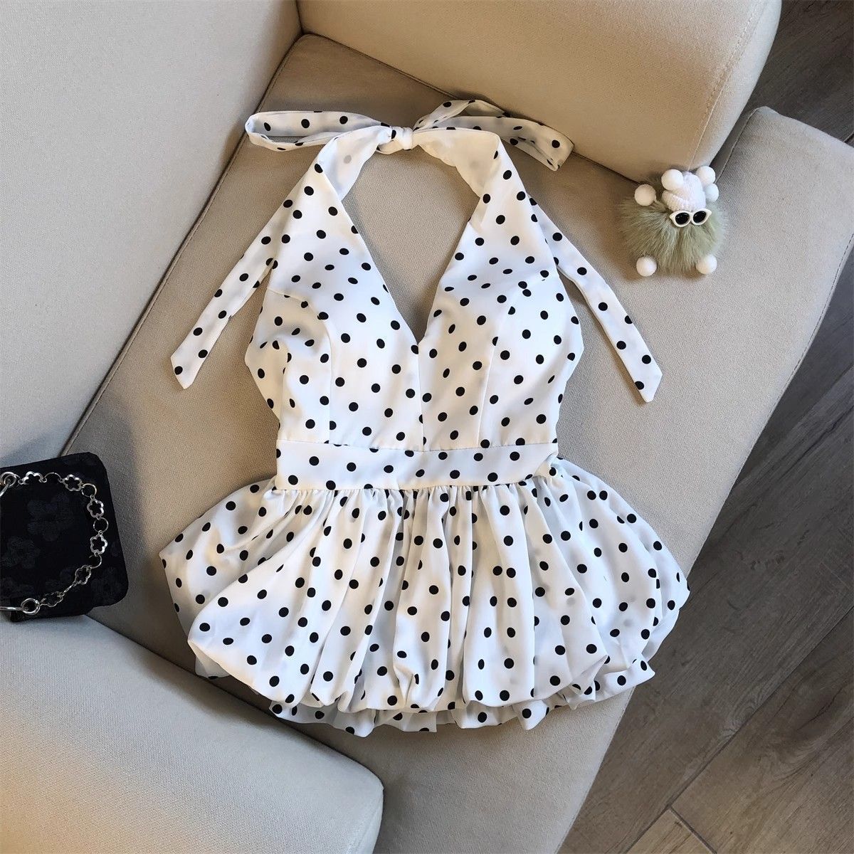 Neck-hanging V-neck Polka-dot Top For Women